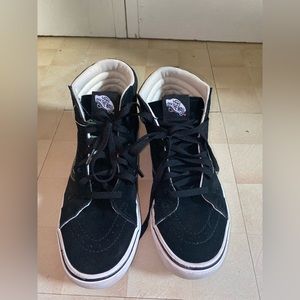 Six Hightop black vans